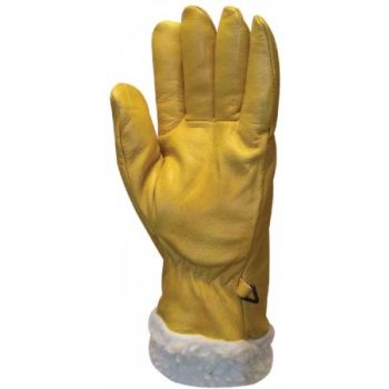 Téli bélelt kesztyűk